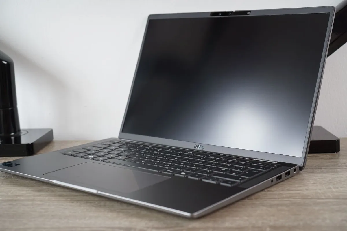 Dell Latitude 7450 14" |  Ultra 7 165U | 32GB DDR5 - Image 4
