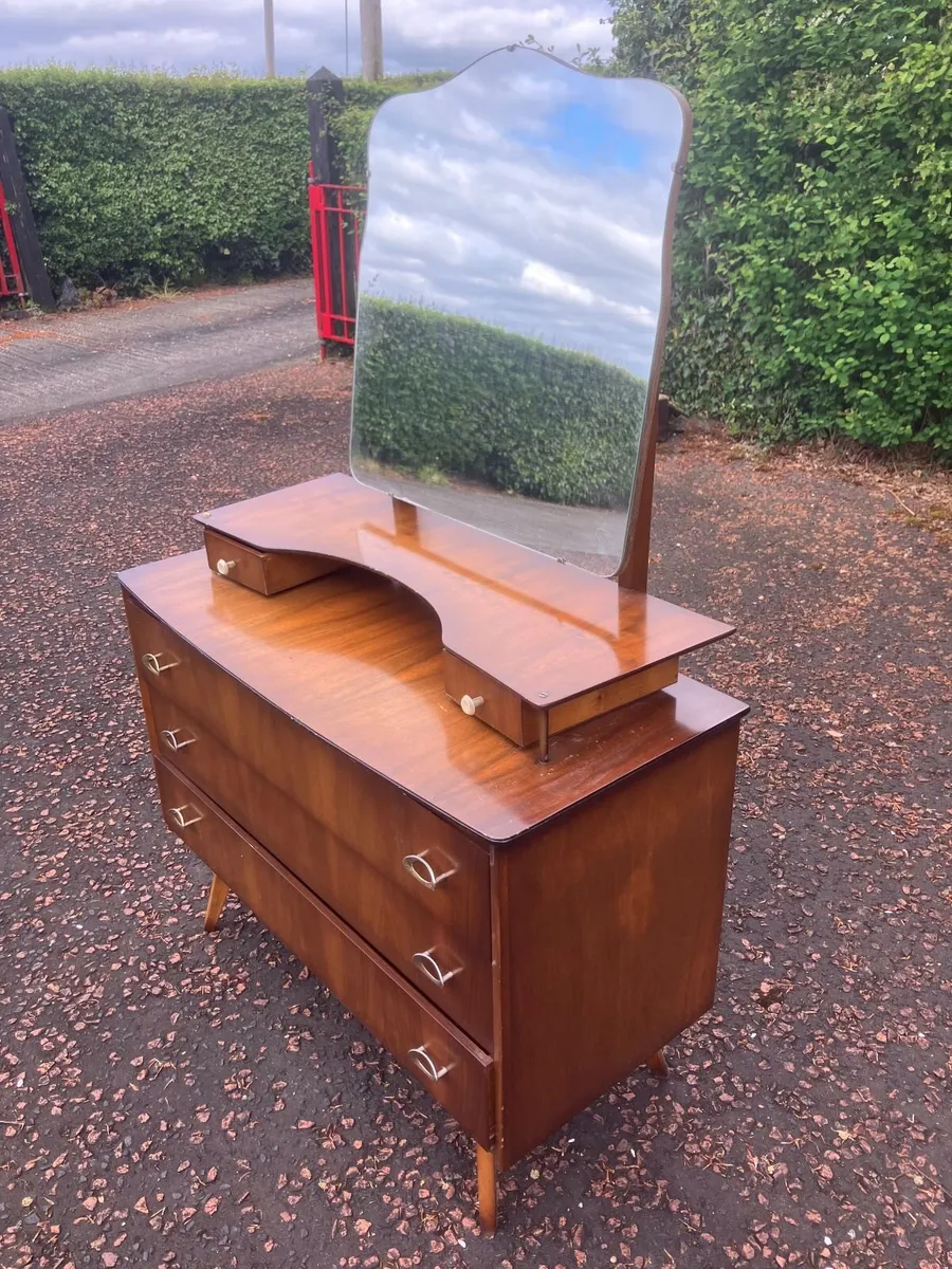 Antique / retro dressing table - Image 1