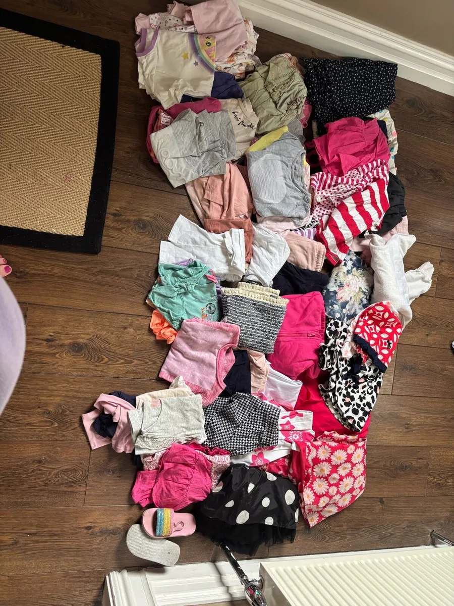 Girls clothes bundle - Image 1