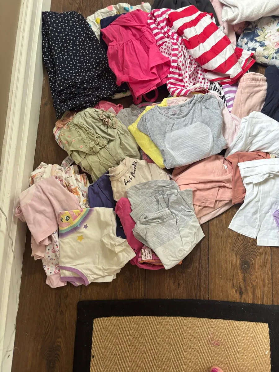 Girls clothes bundle - Image 2