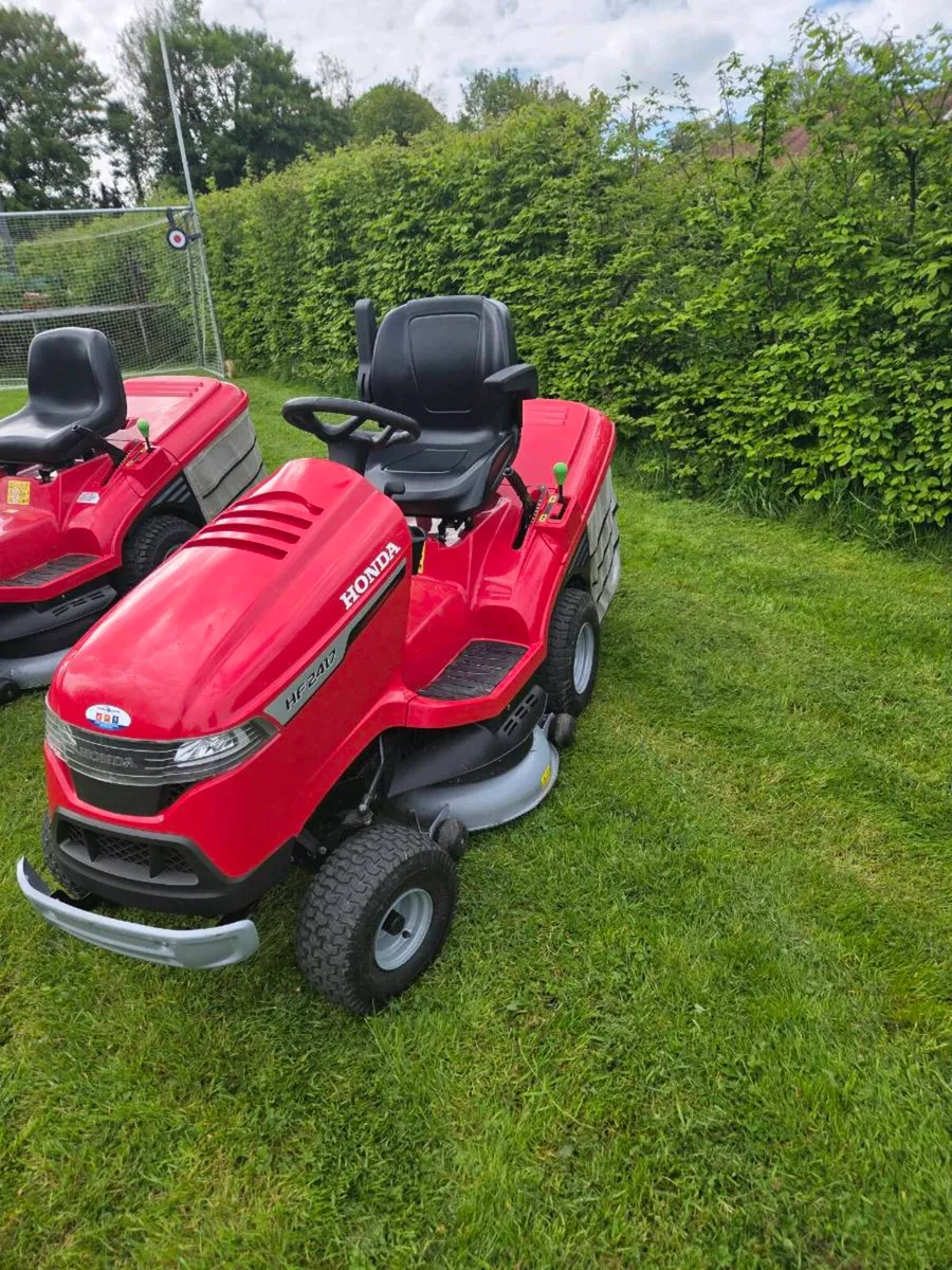 Ride on mower - Image 2