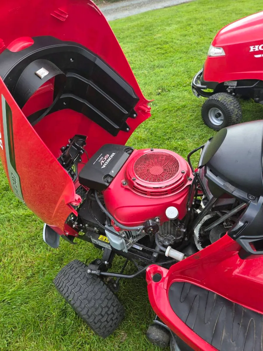 Ride on mower - Image 3