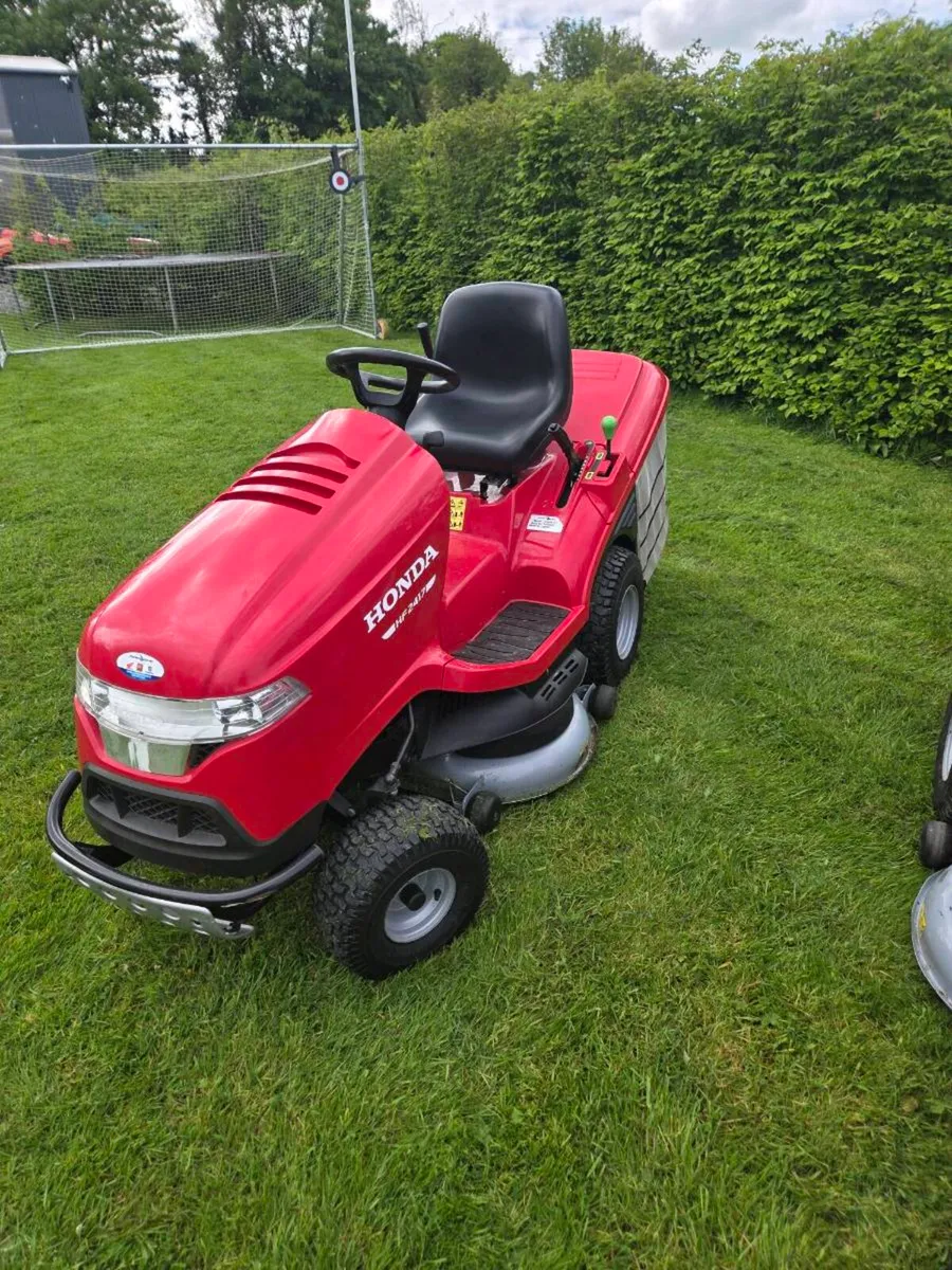 Ride on mower - Image 4