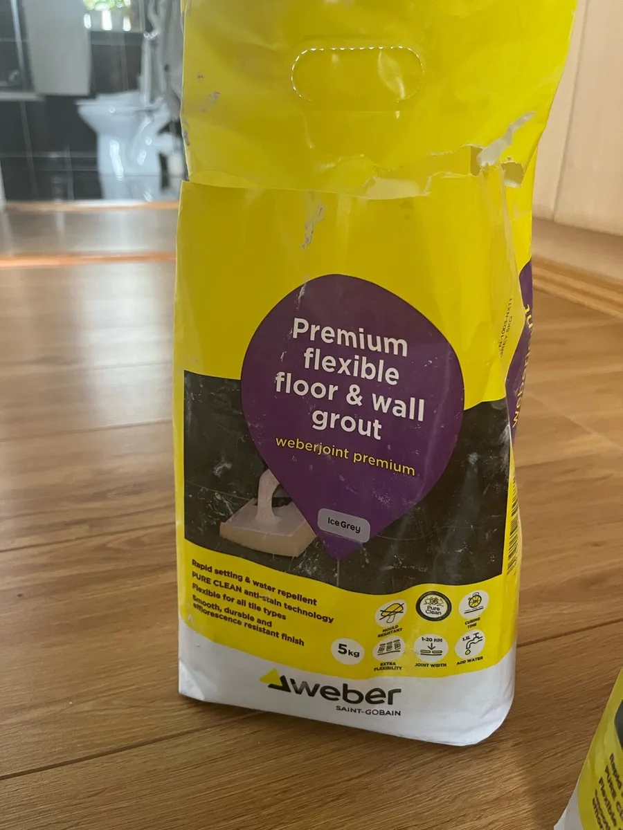 Free to takeaway Tile adhesive and Grout - Image 3