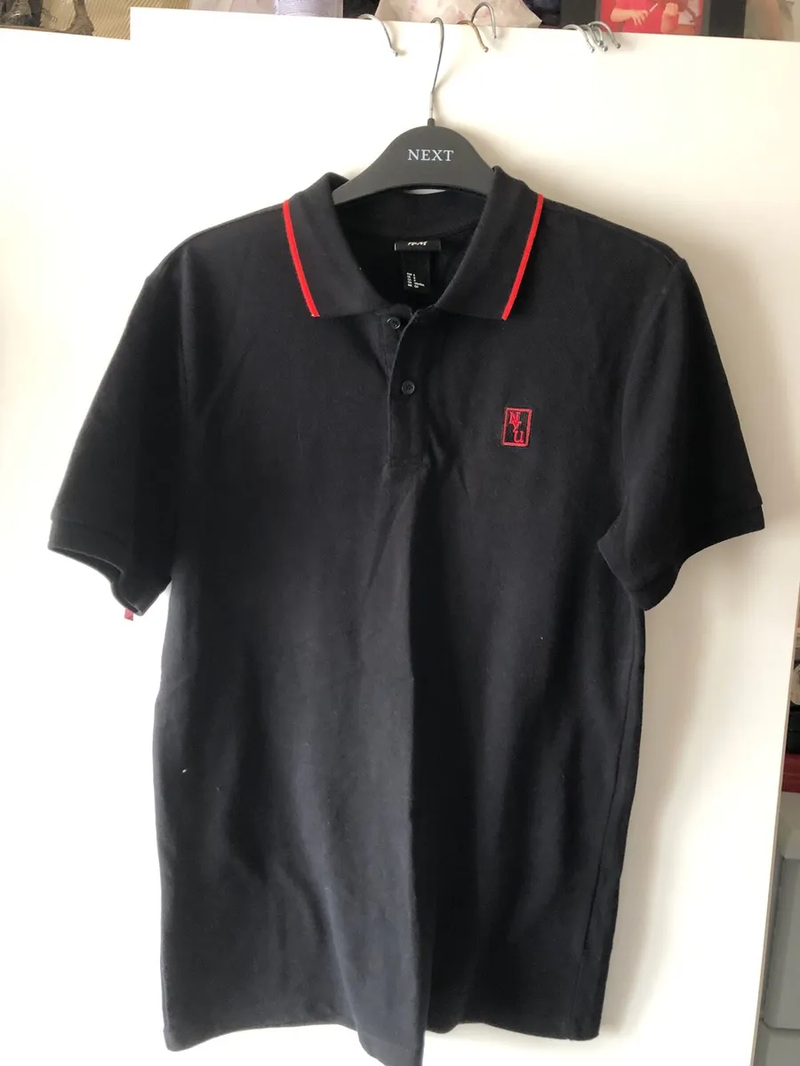 Mens teeshirt size S €5 - Image 2