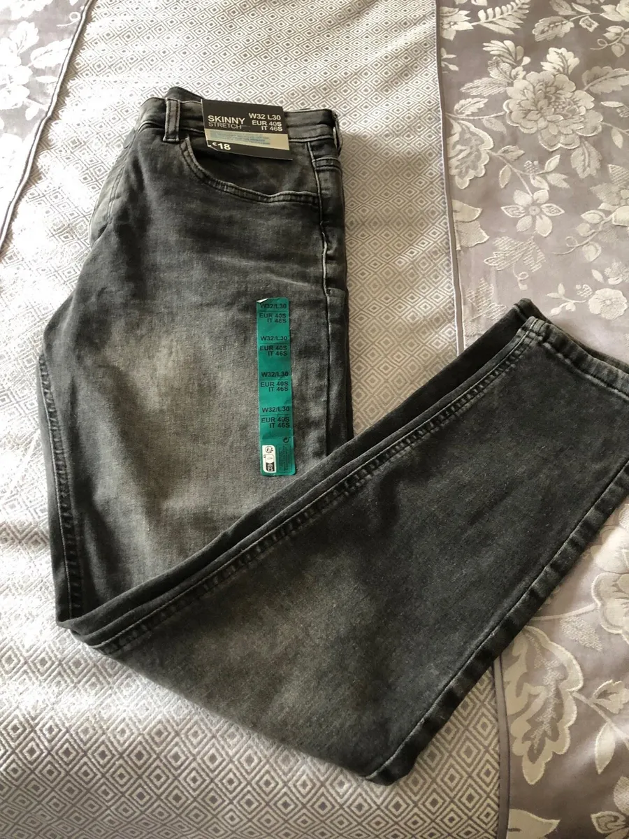 Mens BNWT he’s a W32”x L30” €10 - Image 1