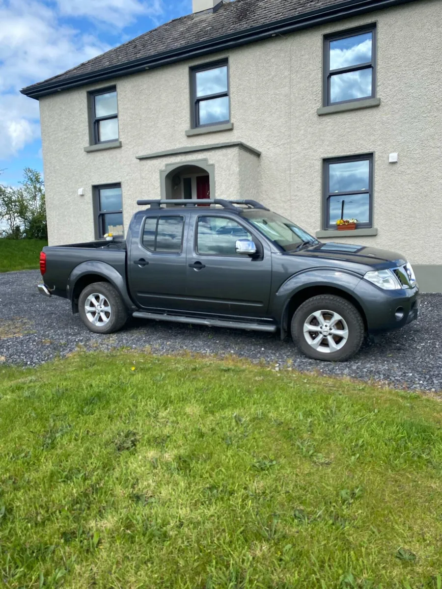 Nissan navara - Image 1