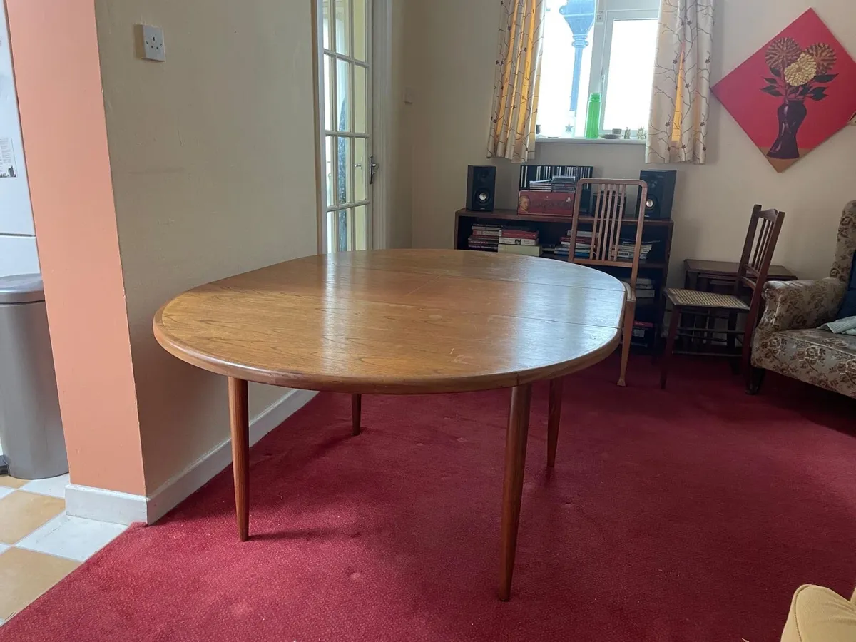 Table oak extendable - Image 1