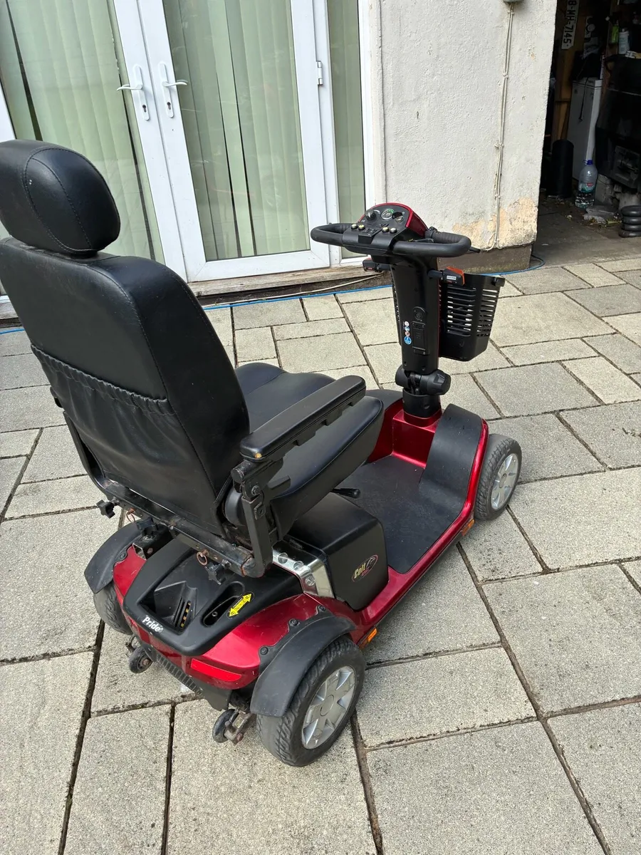Pride Colt sport mobility scooter - Image 2