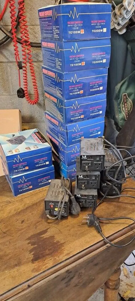 100 W Transformer for 110/220 V conversion (reversible) 100 W - Image 3