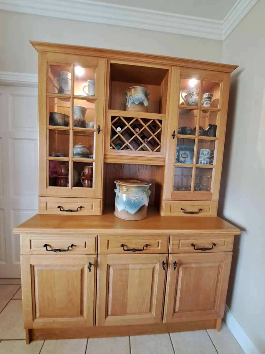 Kitchen Cabinet - Image 1
