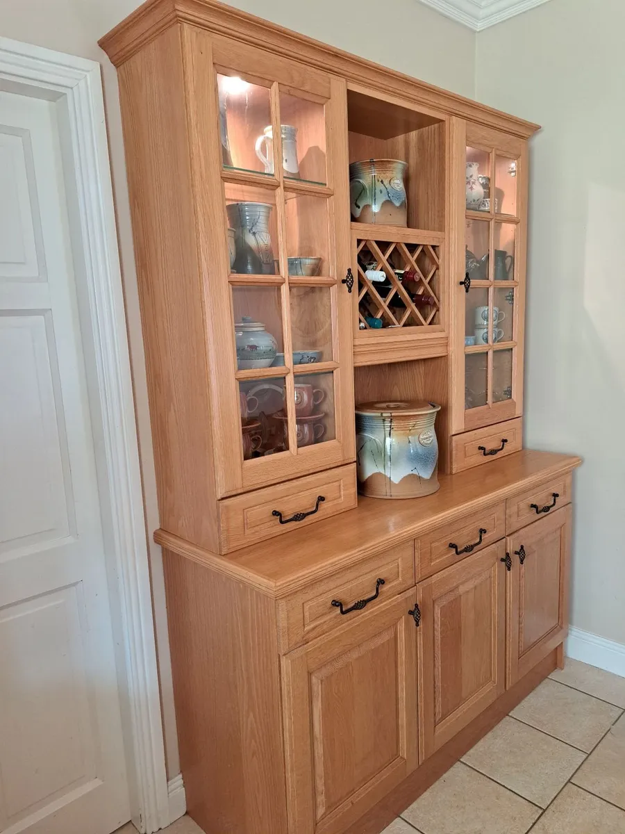 Kitchen Cabinet - Image 3