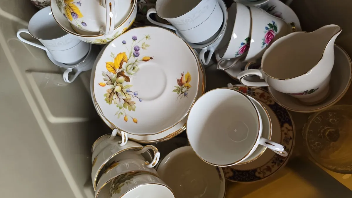 Vintage china - Image 3