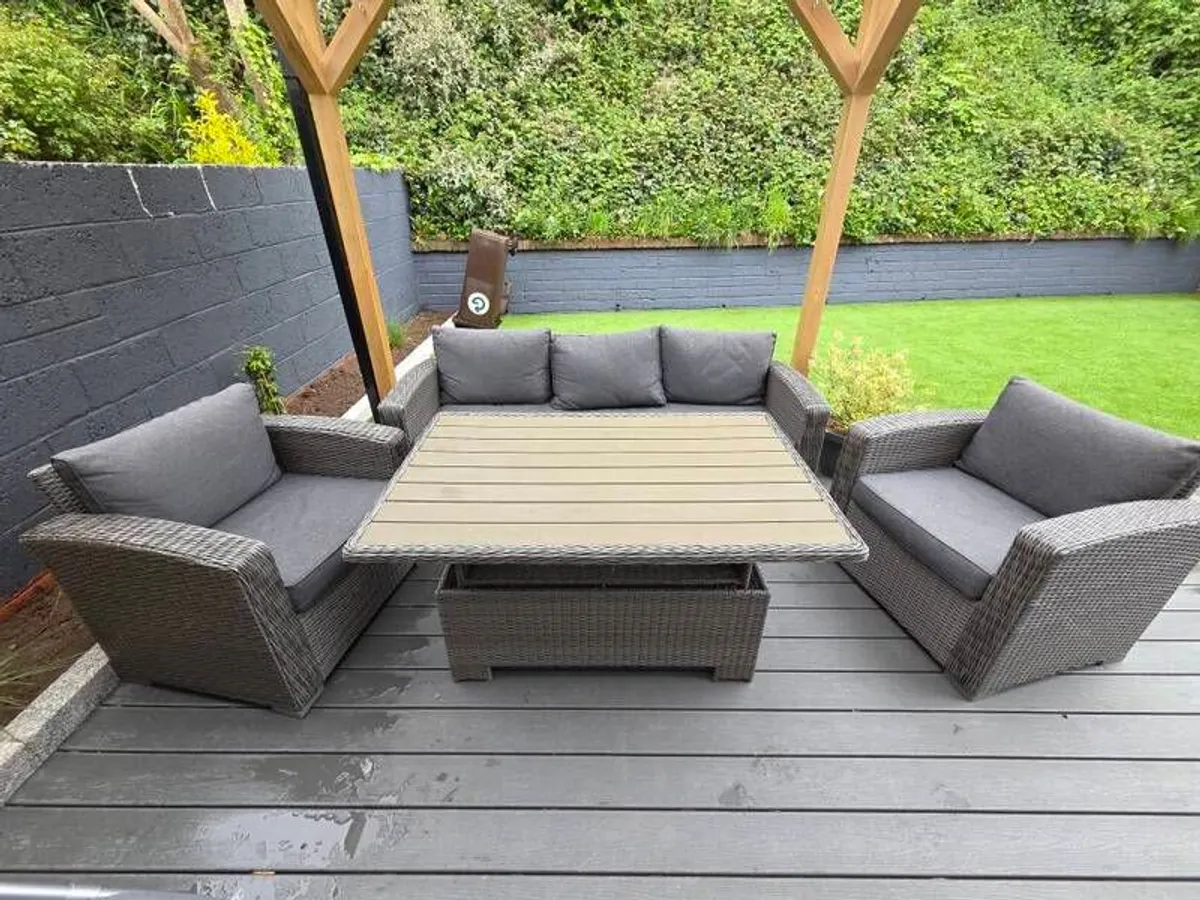 Garden Furniture Set - Image 1