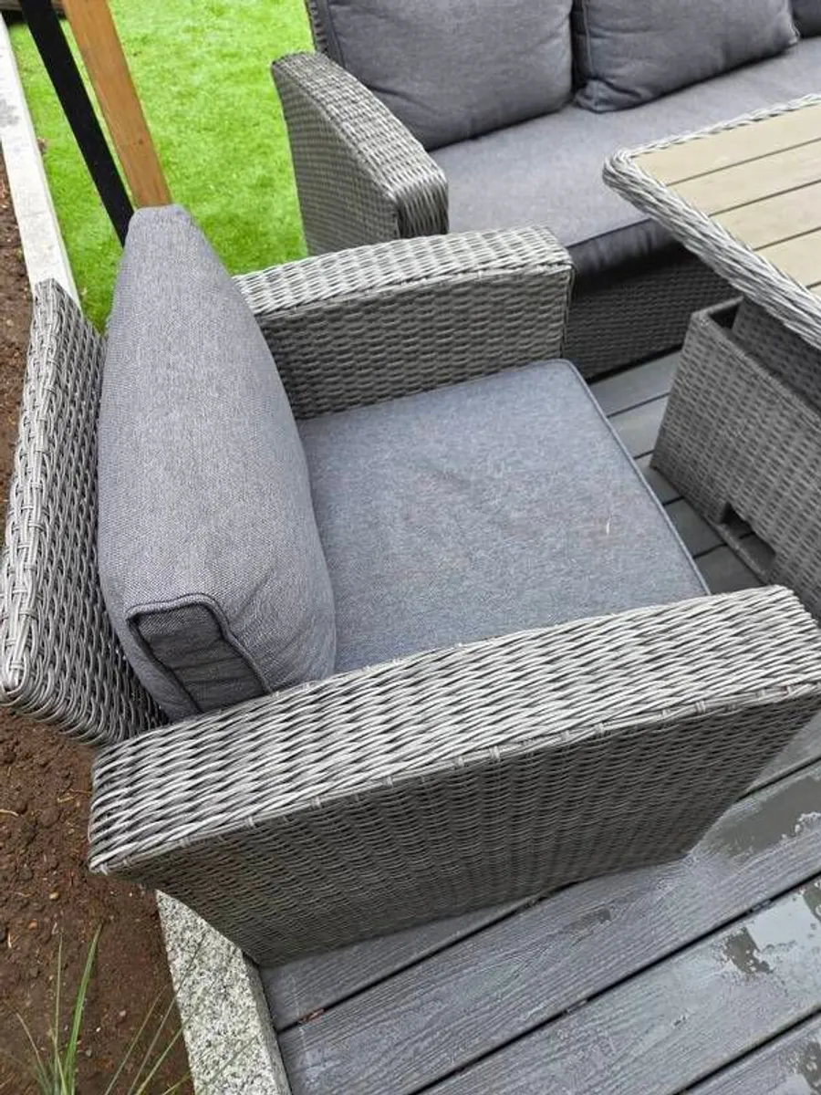 Garden Furniture Set - Image 2