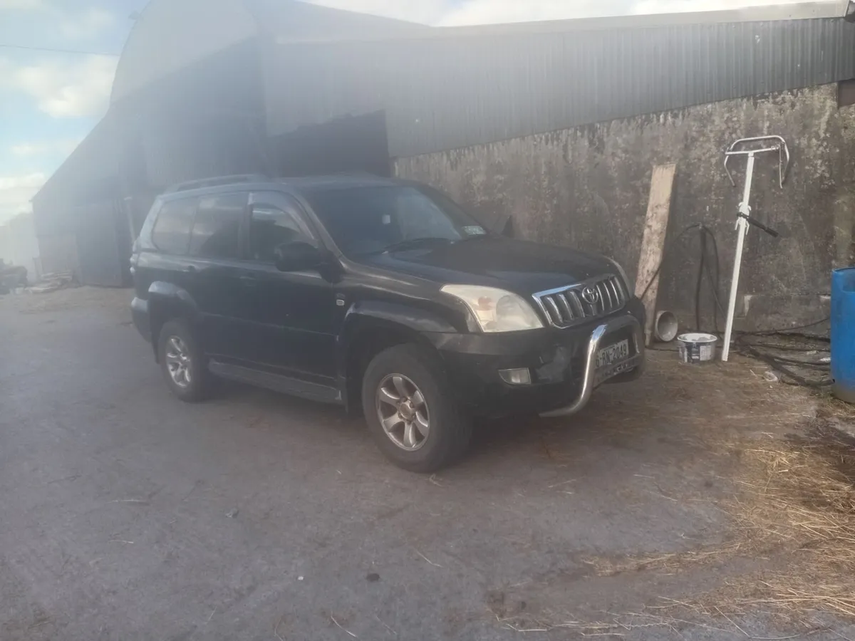Toyota Lancruiser - Image 3