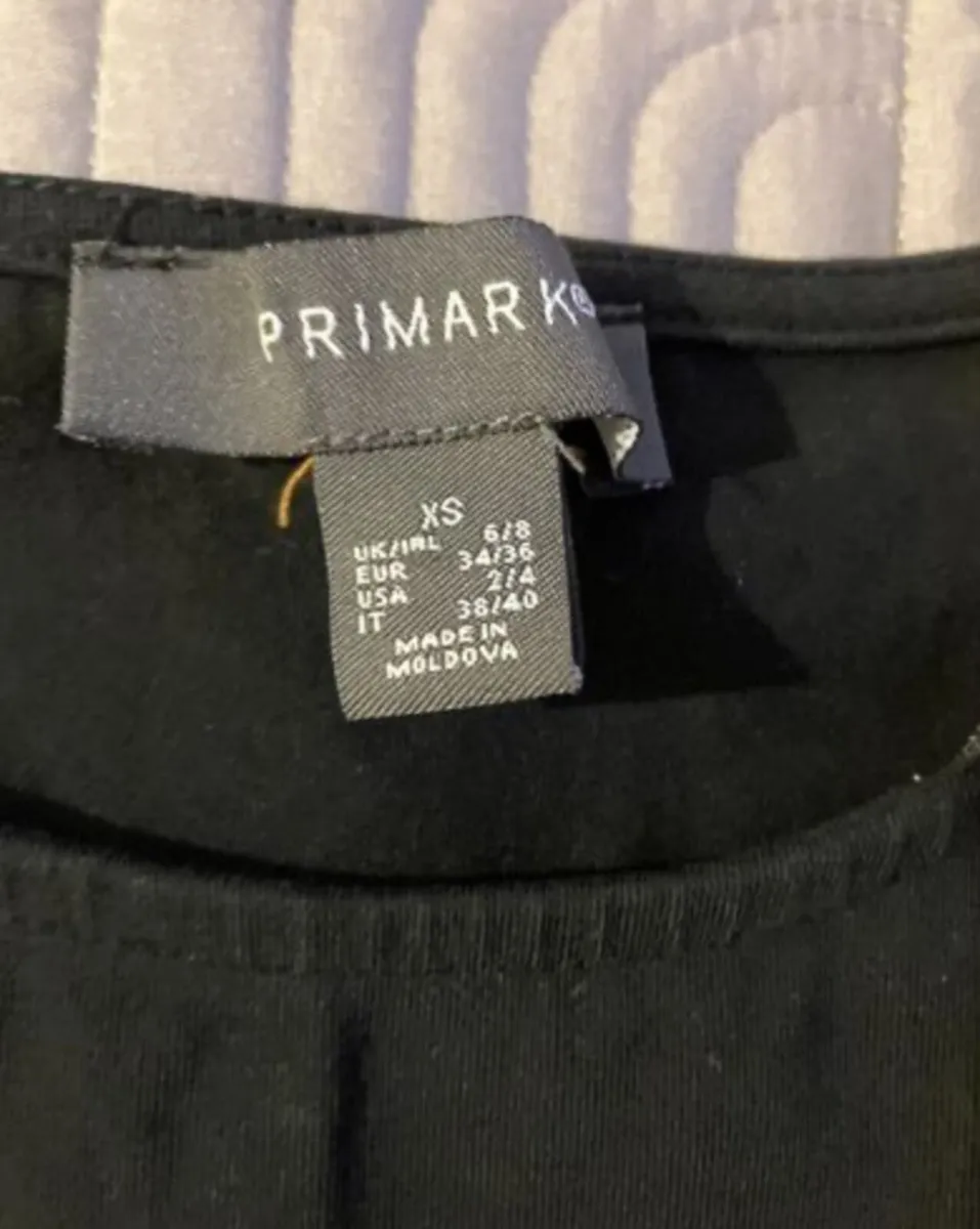 Lovely Penneys Top Size XS - Image 4