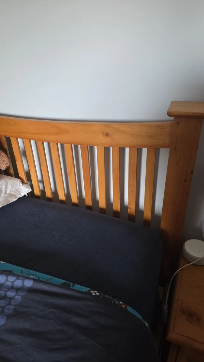 Bedroom furniture - Image 3
