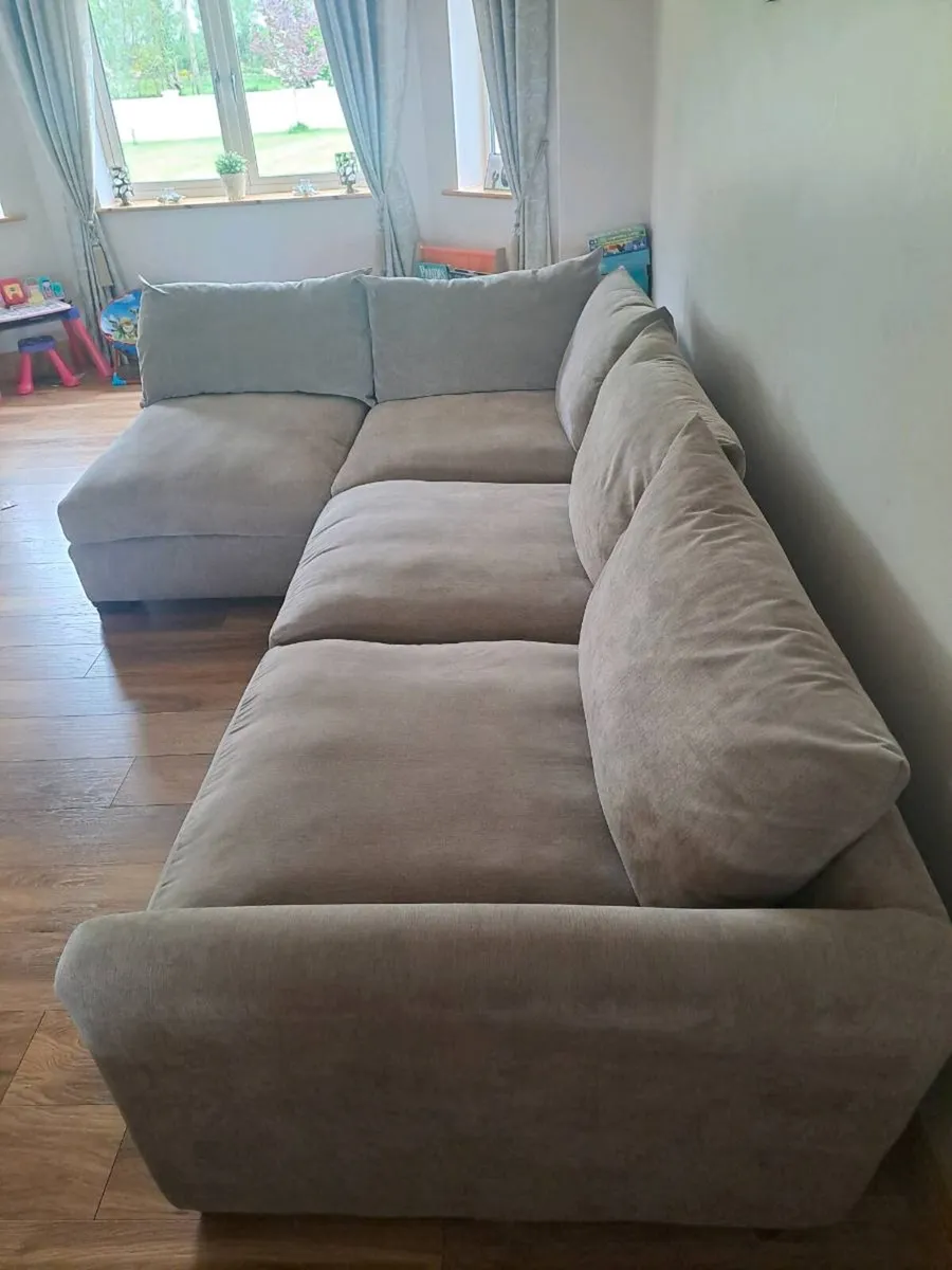 L shaped couch & arm chair - Image 4