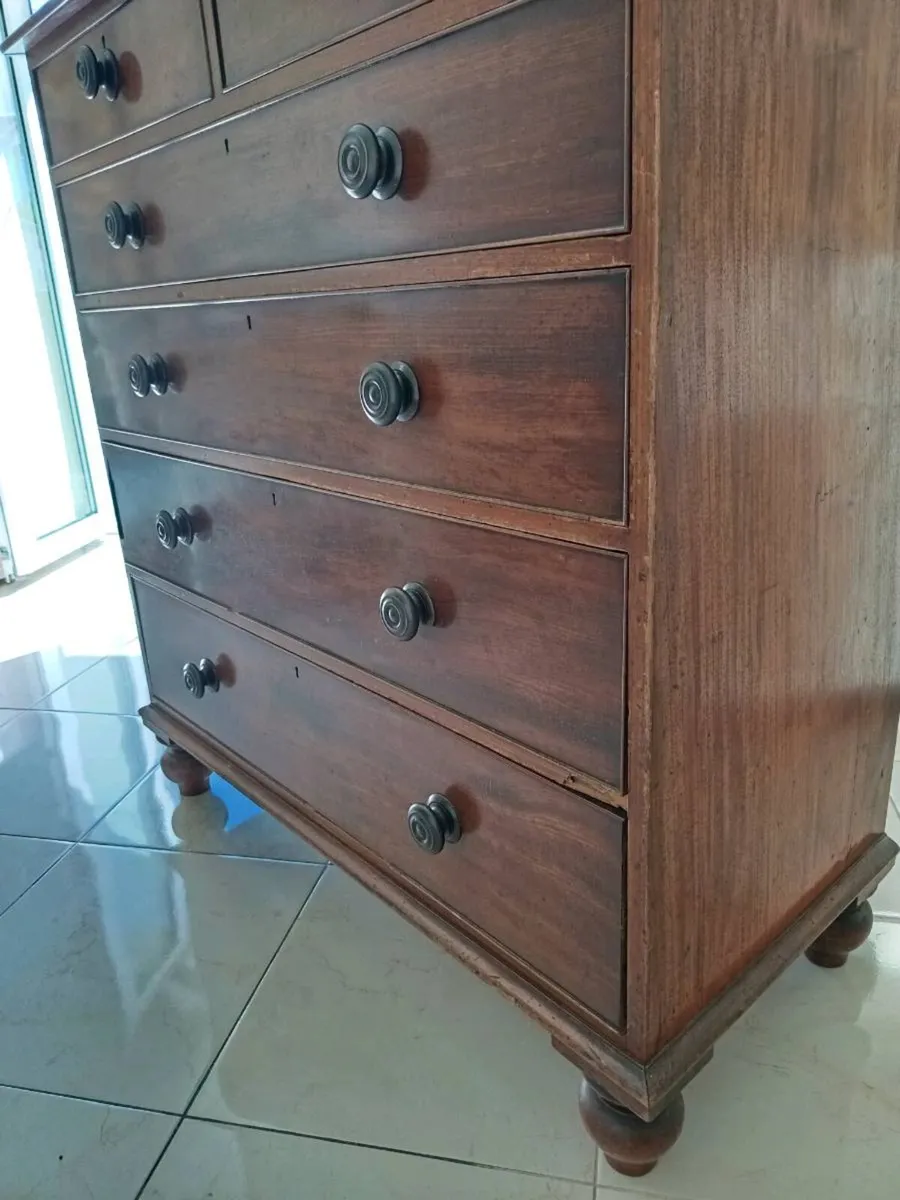 Antique chest of drawers - Image 2