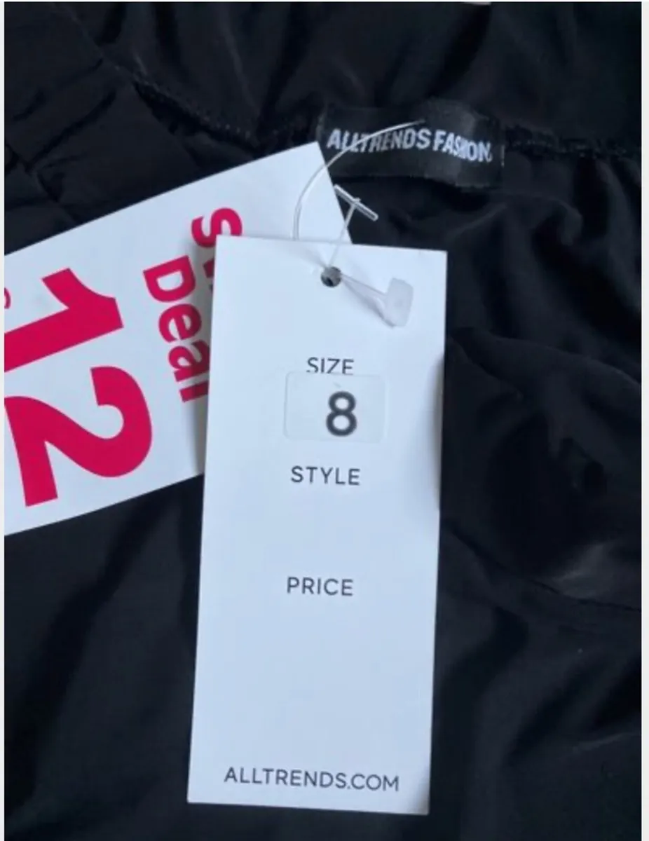 Black mini skirt Love Lisa Size 8 BNWT - Image 4