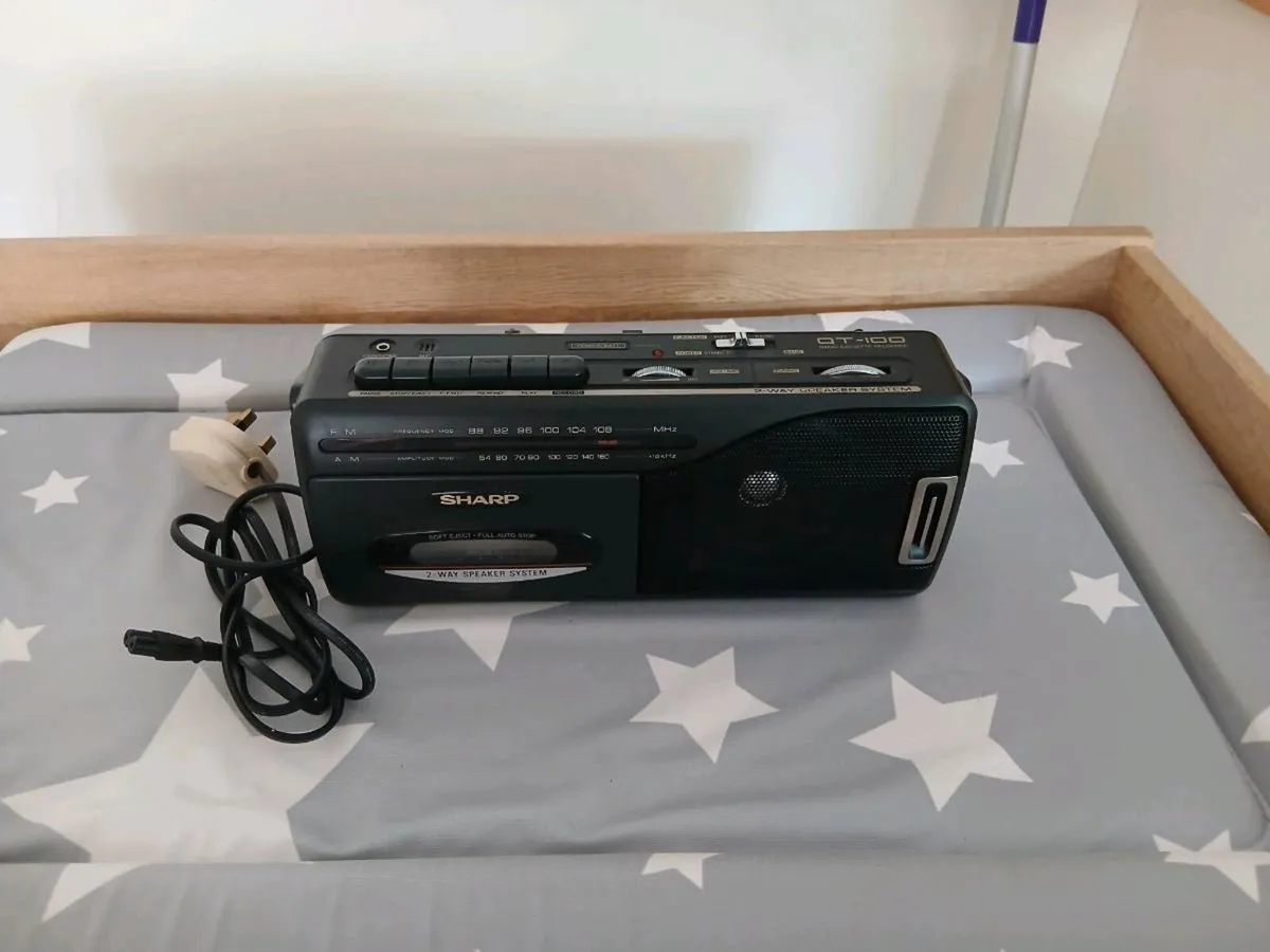 Vintage sharp cassette radio - Image 1