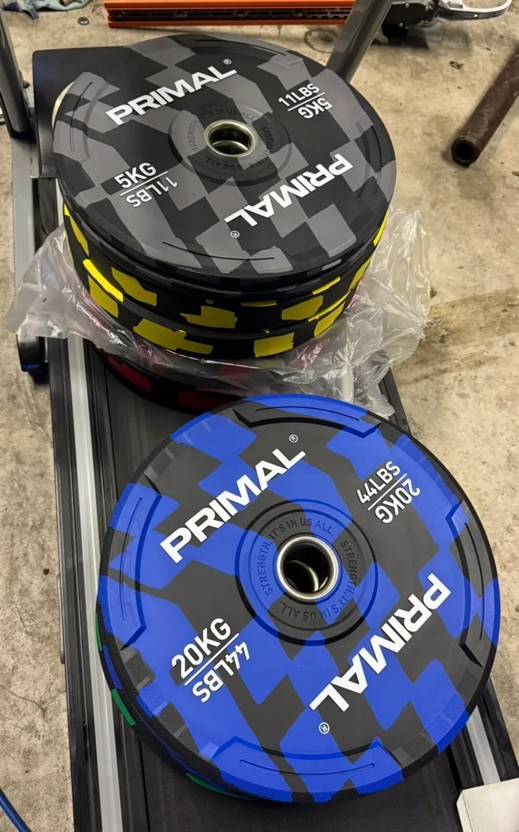 Primal 150kg Bumper plate set and barbell - Image 1