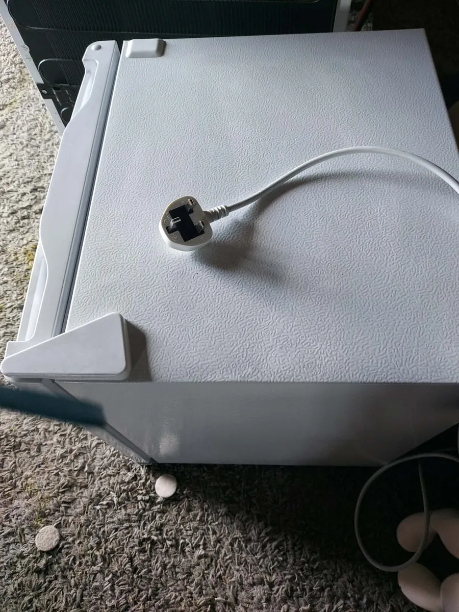 Counter top freezer - Image 3