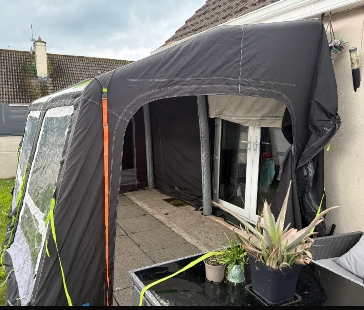 Motorhome camper van awning - Image 1
