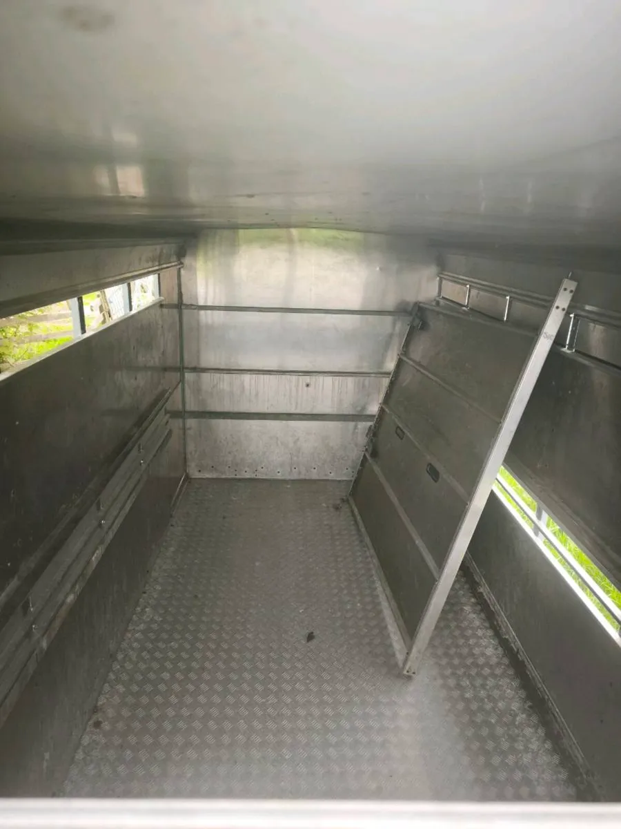 Cattle trailer - Image 3