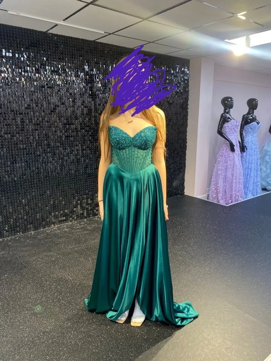 TY ball/ debs dress - Image 4