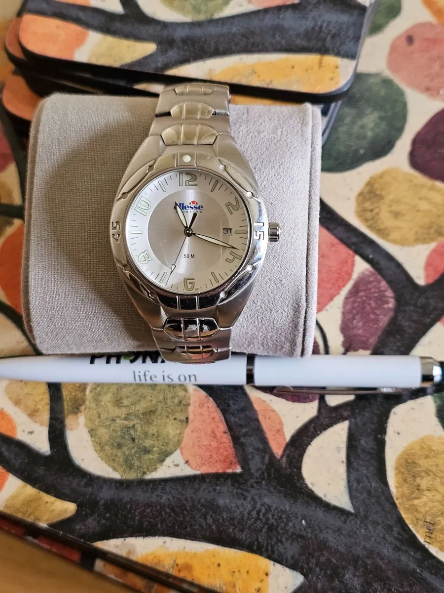 Ellesse "Sportivo" Gents Watch / Used - Image 1