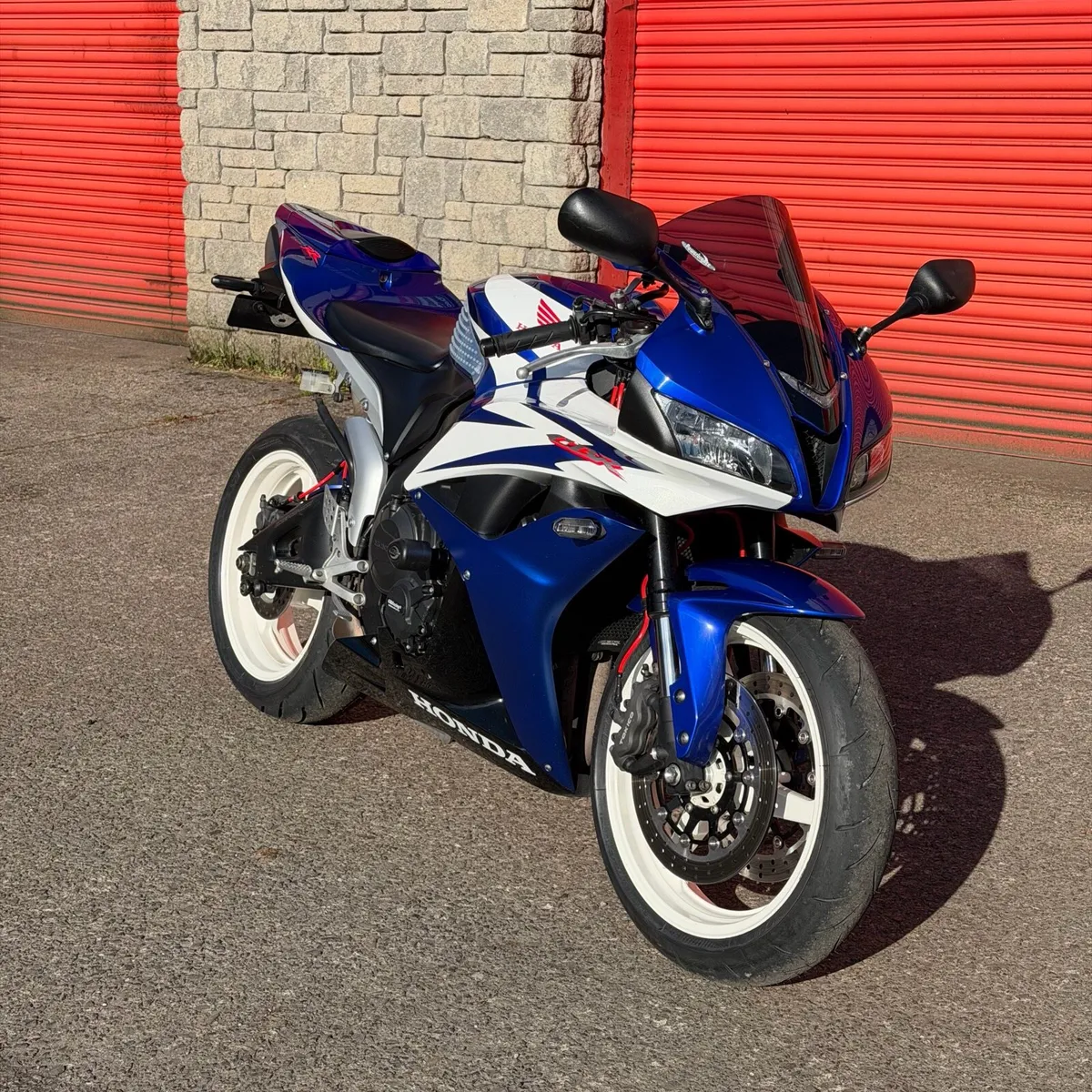 Cbr600rr - Image 2