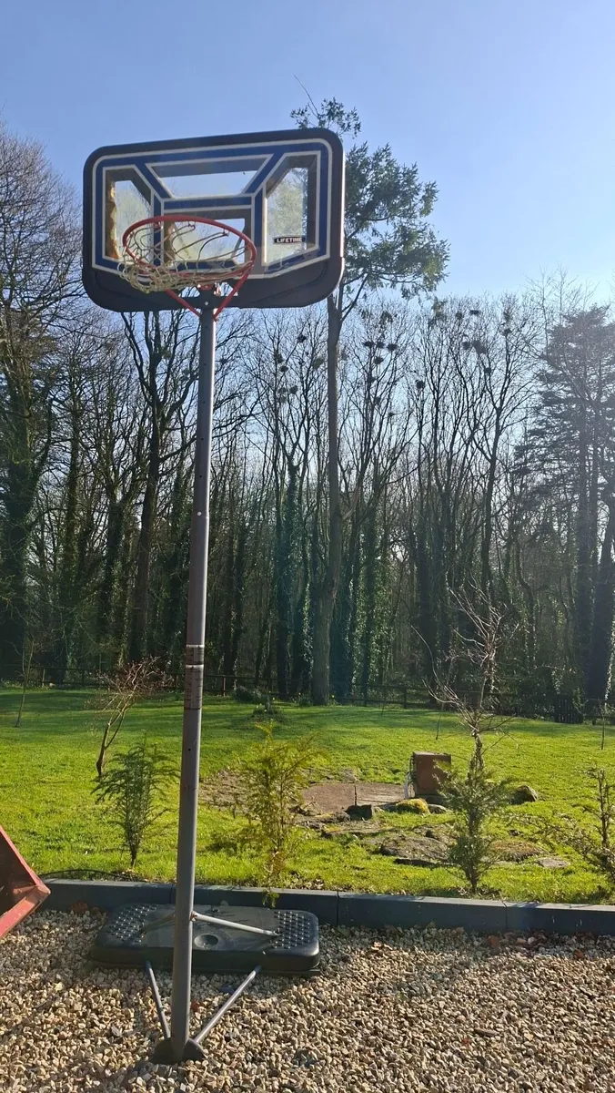 basketball hoop with stand - Image 3