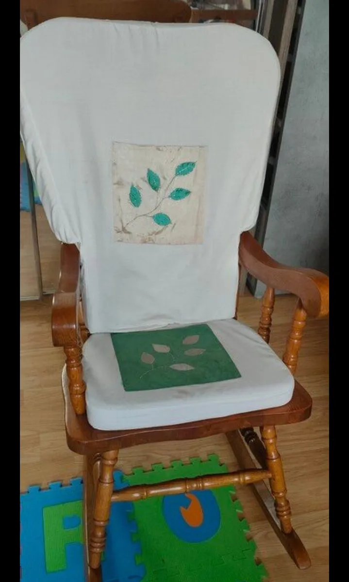 Rocking chair - Image 2