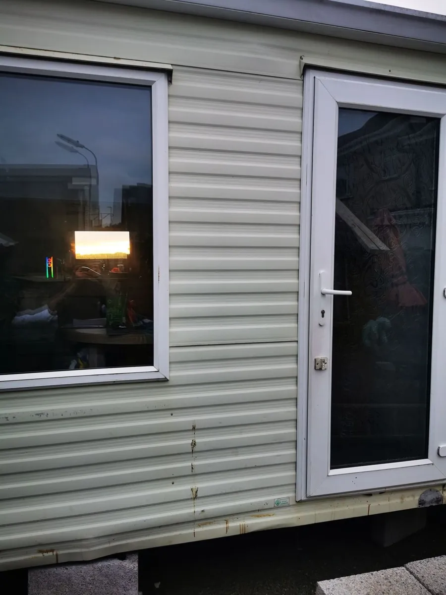 Mobile home - Image 2