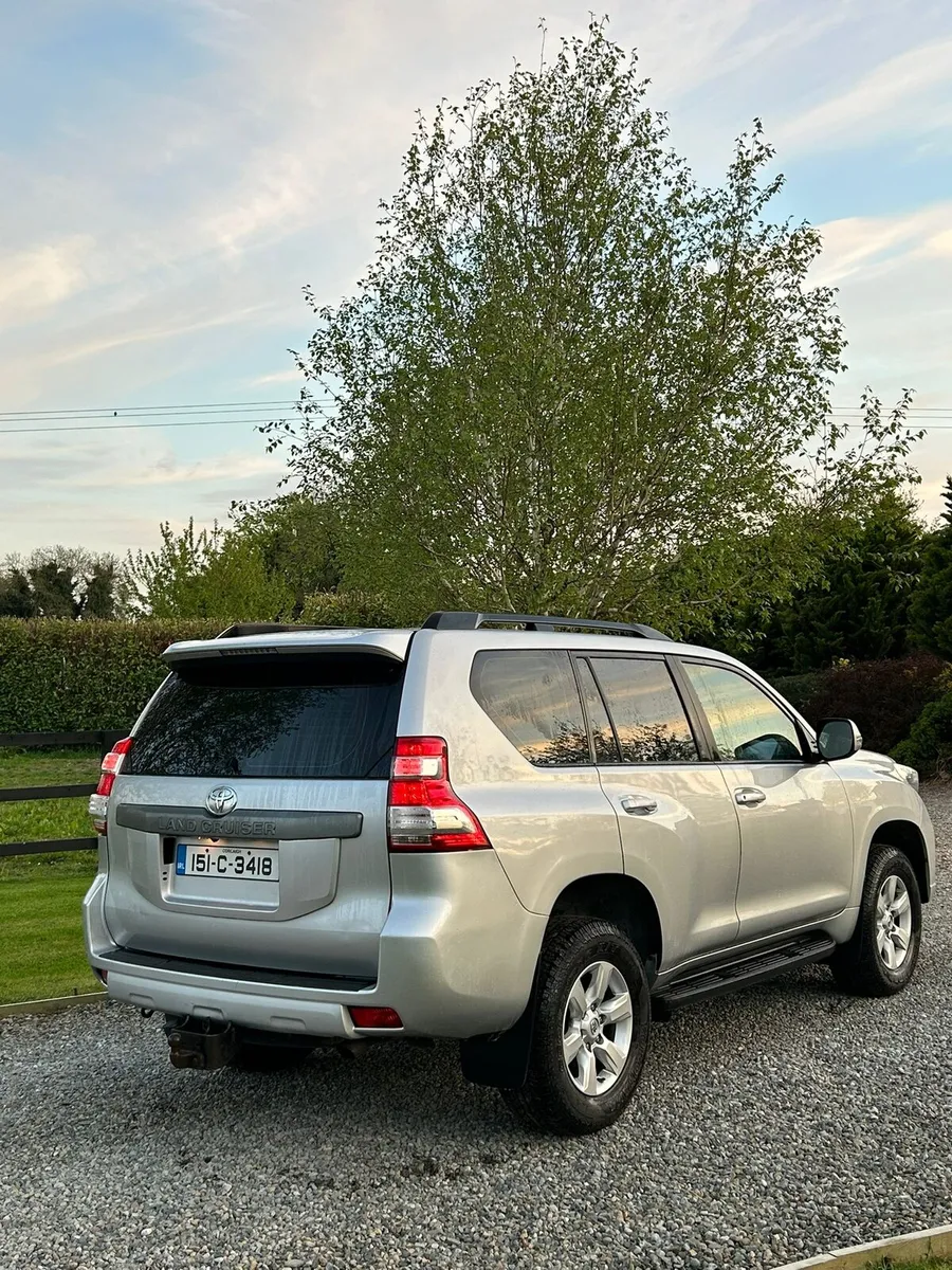 Toyota landcruiser - Image 2
