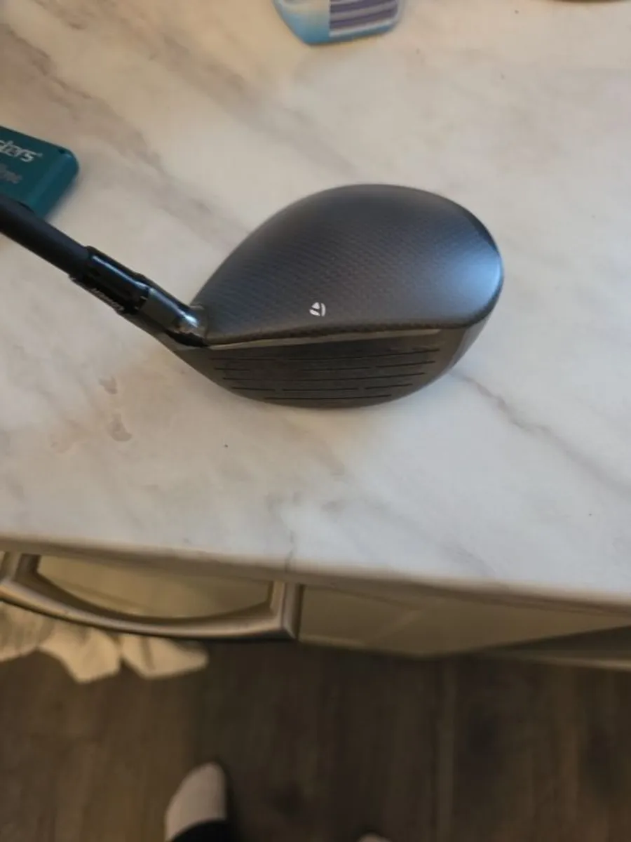 Taylormade 5 qi35 wood LH - Image 1