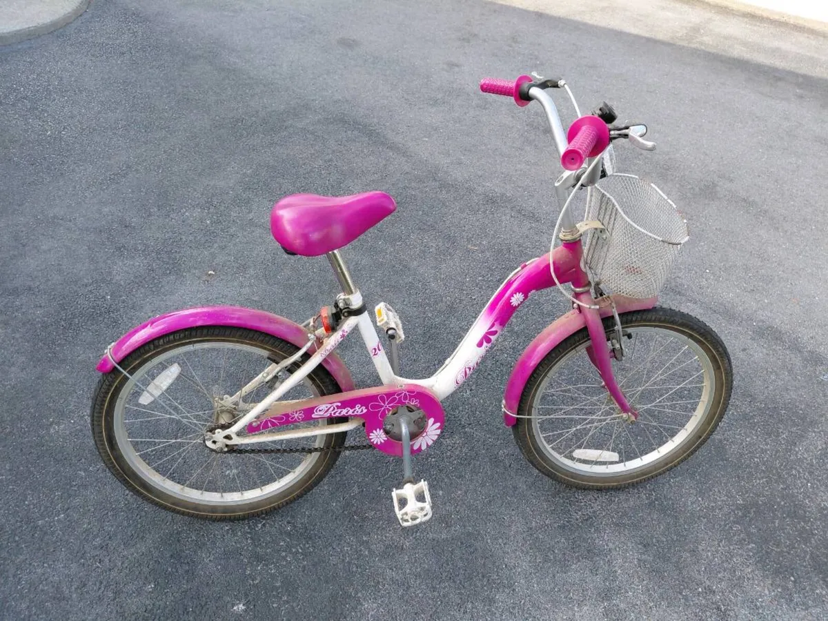 Girls bicycle - Image 2