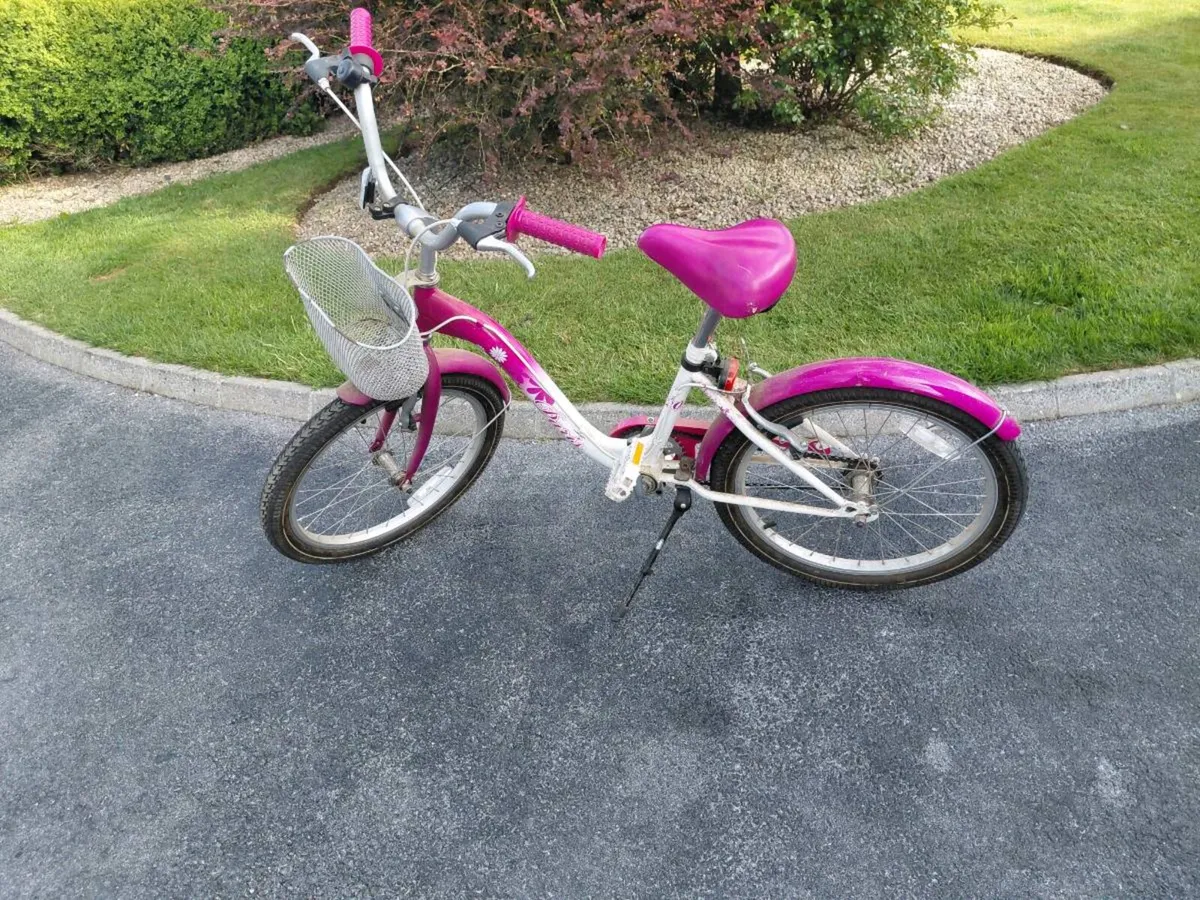 Girls bicycle - Image 3