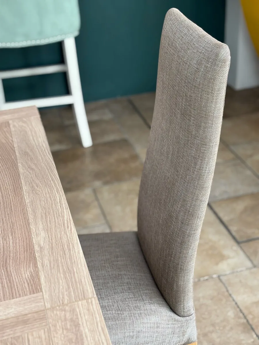 Dining chairs - Image 1