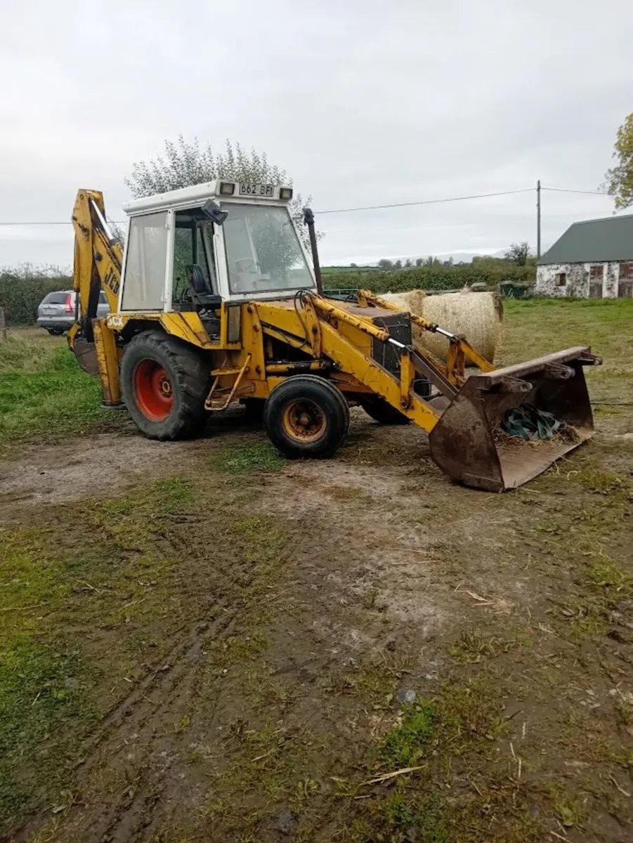 JCB ,  3cx excavator - Image 1