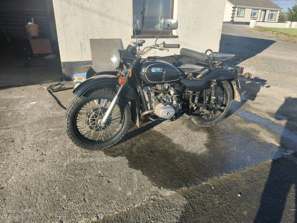 Motor bike and sidecar - Image 3