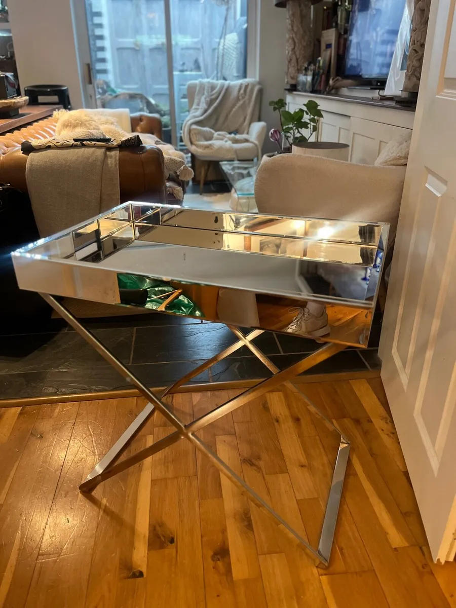 Mirror tray side table - Image 1
