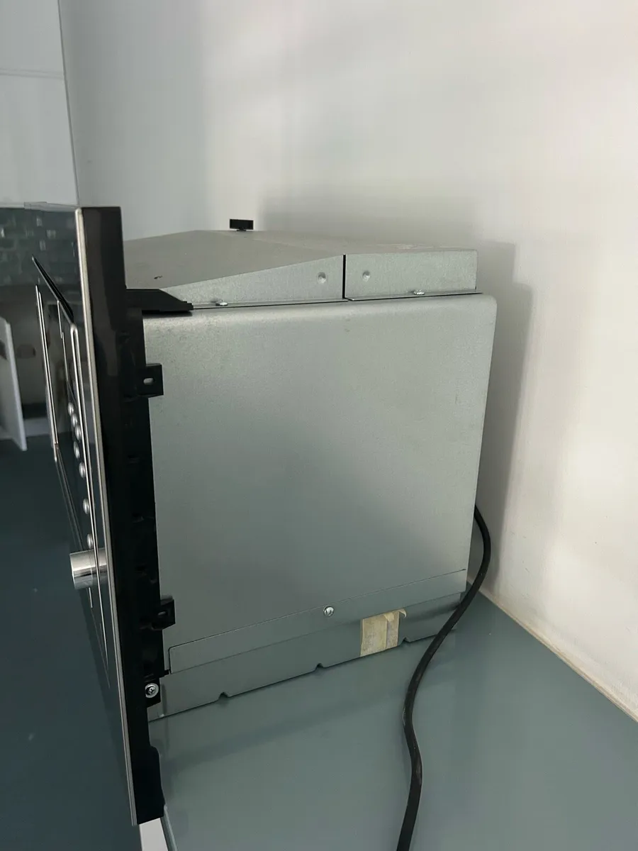 Microwave - Image 4