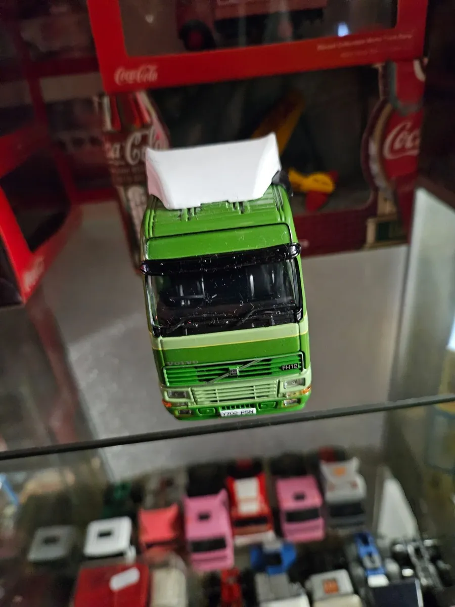 Corgi Volvo Tractor Unit - Image 1