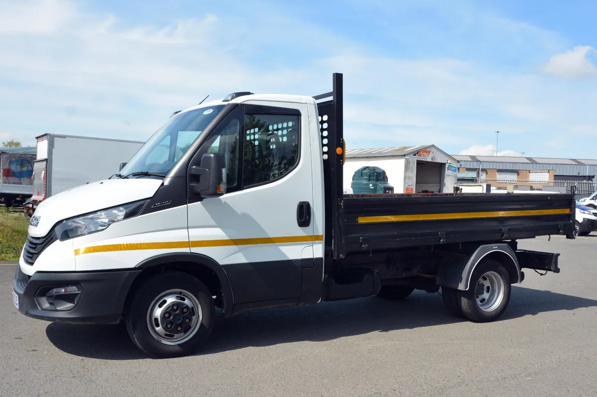Iveco Daily Twin Wheel Tipper - Image 1