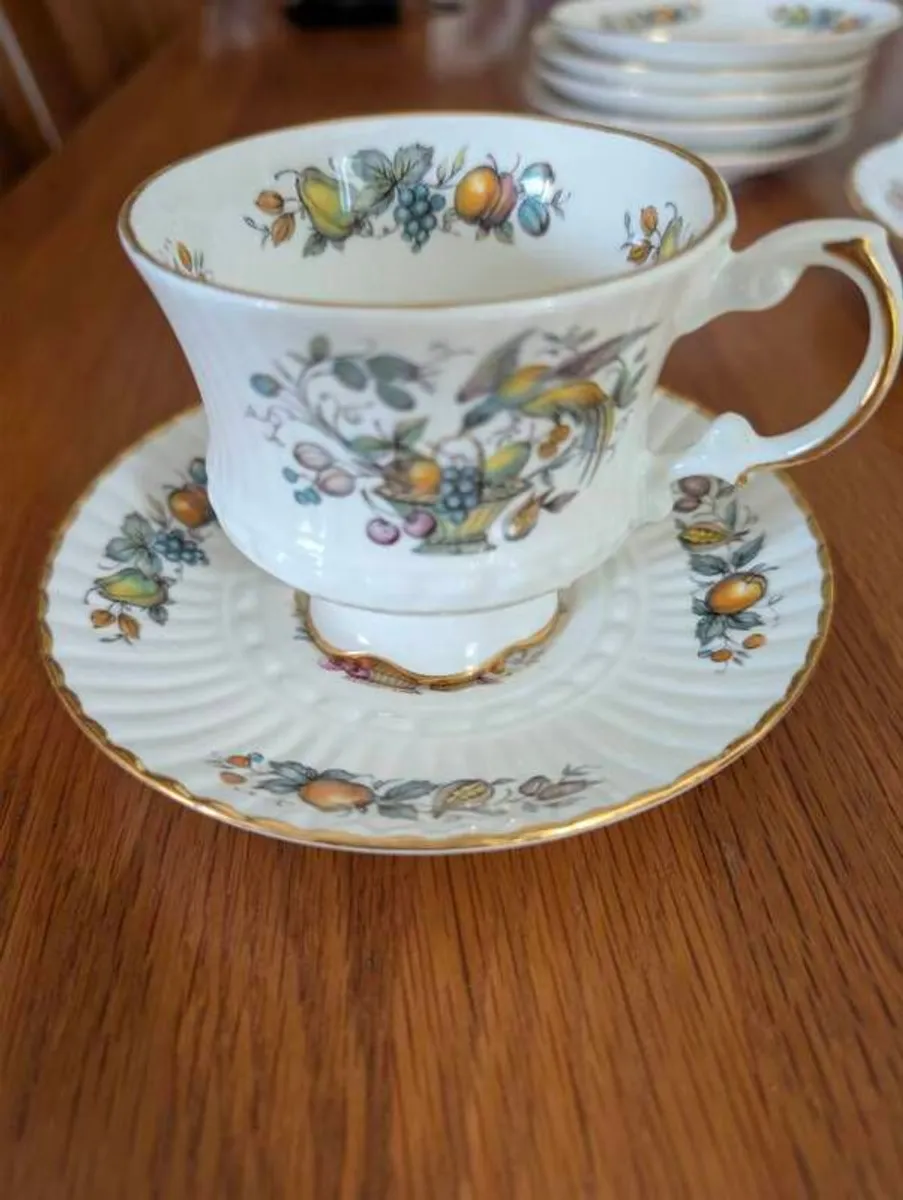 Rare 21pc Royal Tara "Birds and Fruit" Tea Set - Fine Bone China, Made in Galway - Image 4