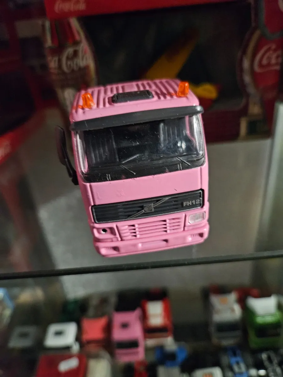 Corgi Joal Volvo Tractor Unit - Image 2