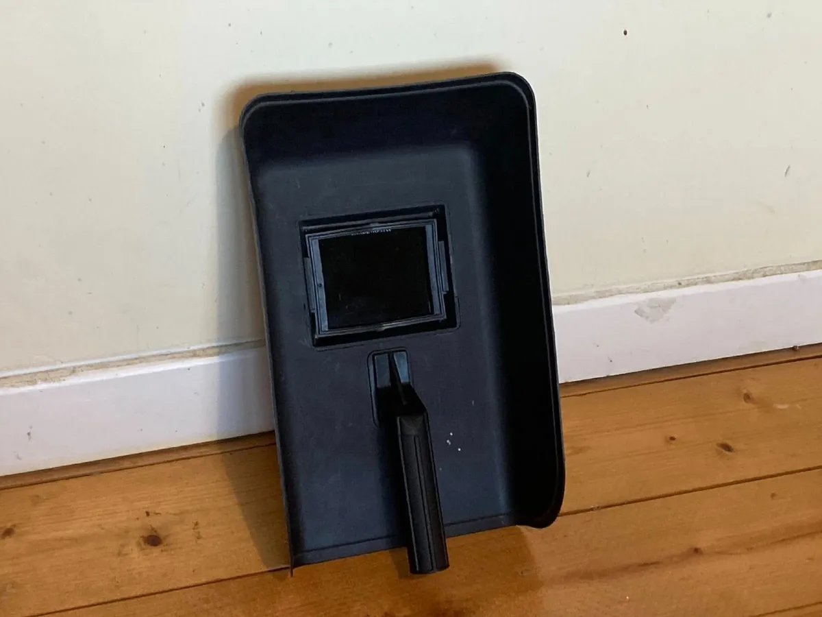 Draper Handheld Welding Mask – Ready To Use - Image 3